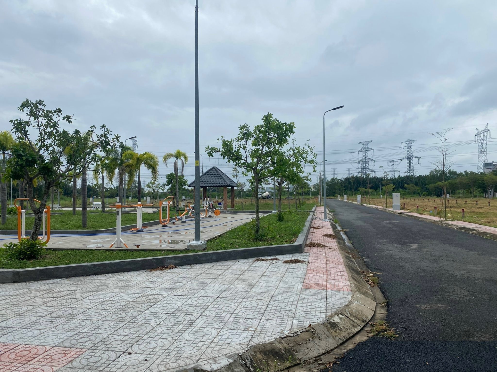 hinh anh thuc te tai saigon south village 7-min